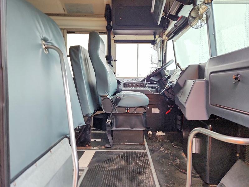Продаж на аукціоні авто 2013 Blub School Bus, vin: 1BAKGCPA7DF294367, номер лоту: 48614296