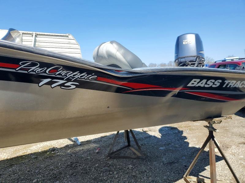 Продаж на аукціоні авто 2010 Tracker Pro 175, vin: BUJ16820L910, номер лоту: 48314566
