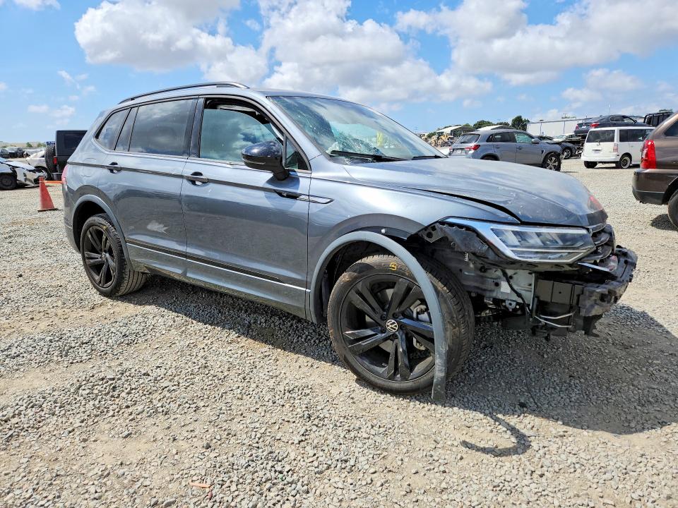2024 Volkswagen Tiguan მანქანა იყიდება აუქციონზე, vin: 3VVCB7AX0RM012818, აუქციონის ნომერი: 48020546