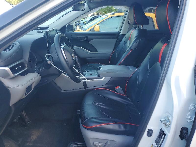 49629266 :رقم المزاد ، 5TDZZRAH8MS526773 vin ، 2021 Toyota Highlander مزاد بيع