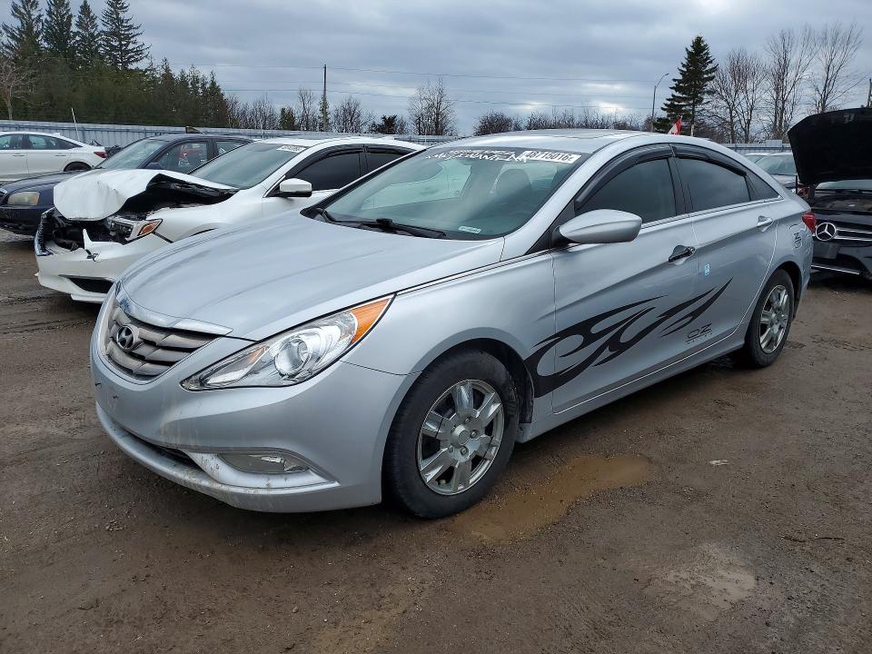 48715016 :رقم المزاد ، 5NPEC4AC9DH511003 vin ، 2013 Hyundai Sonata مزاد بيع