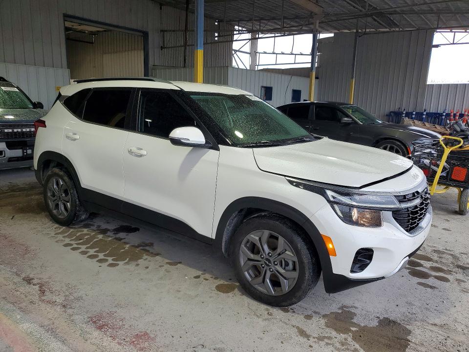 Продаж на аукціоні авто 2024 Kia Seltos, vin: KNDEUCAA9R7625391, номер лоту: 48717136