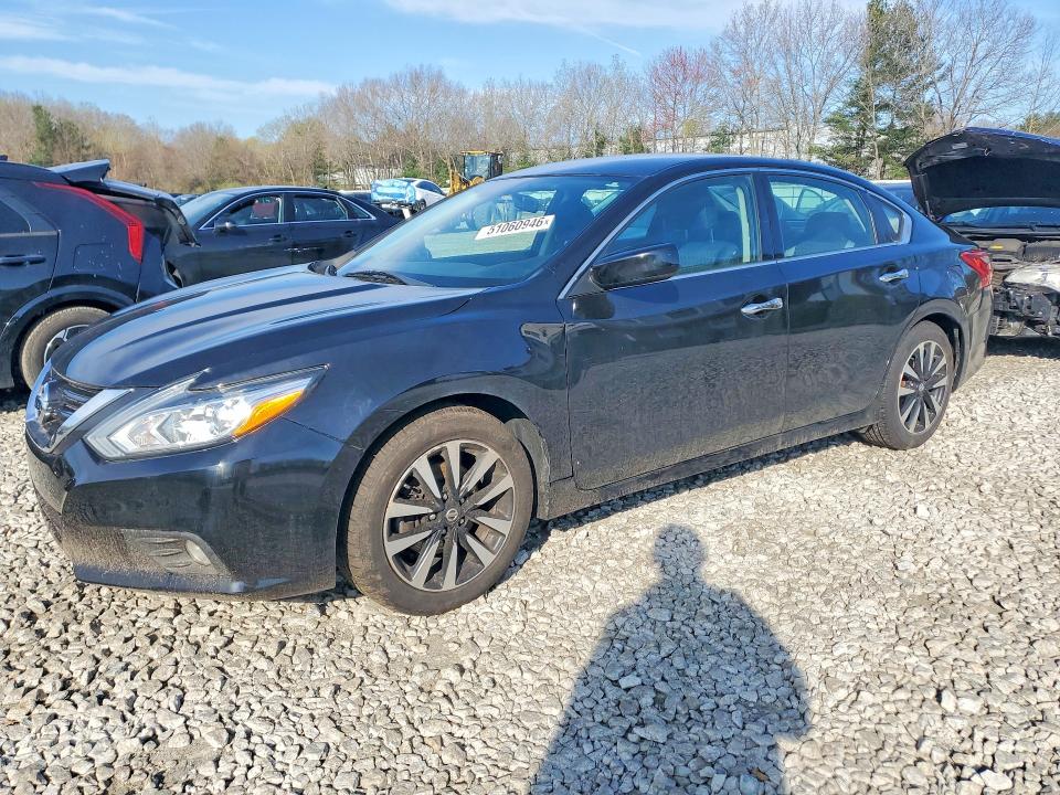 Продаж на аукціоні авто 2018 Nissan Altima, vin: 1N4AL3APXJC209924, номер лоту: 51060946