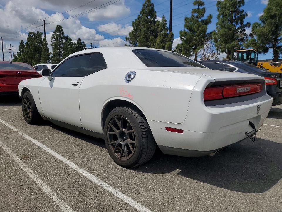 2013 Dodge Challenger მანქანა იყიდება აუქციონზე, vin: 2C3CDYAG4DH693821, აუქციონის ნომერი: 50086656