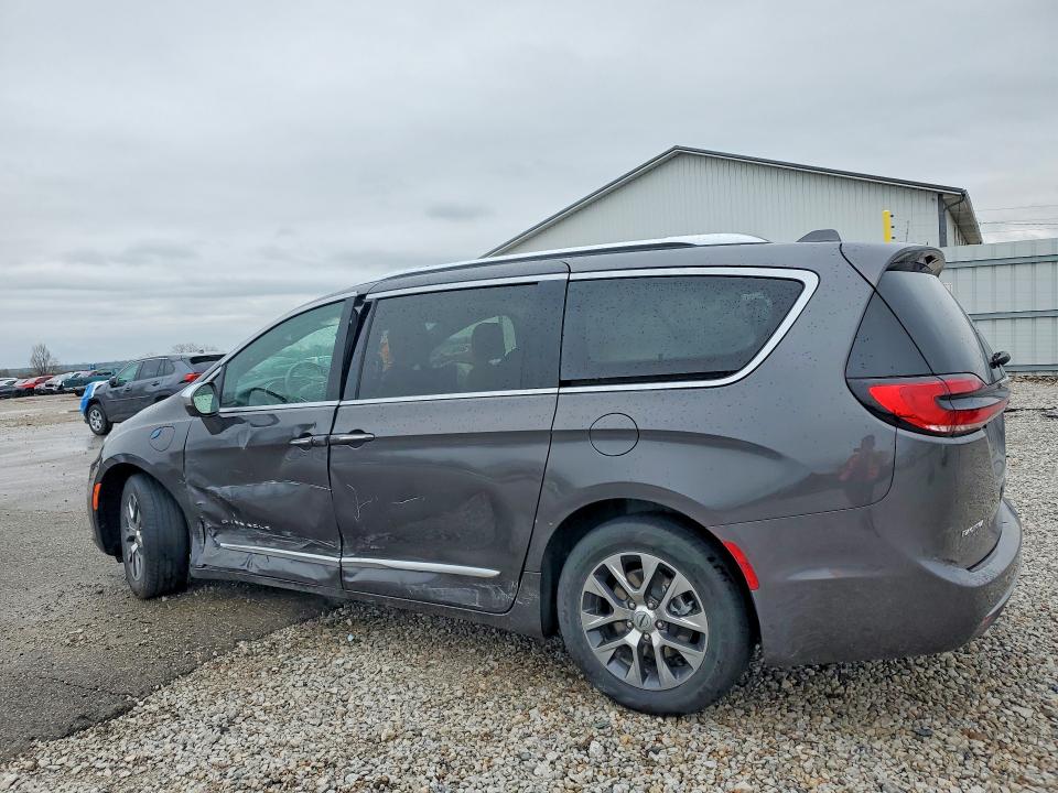 49839606 :رقم المزاد ، 2C4RC1N72NR101385 vin ، 2022 Chrysler Pacifica مزاد بيع