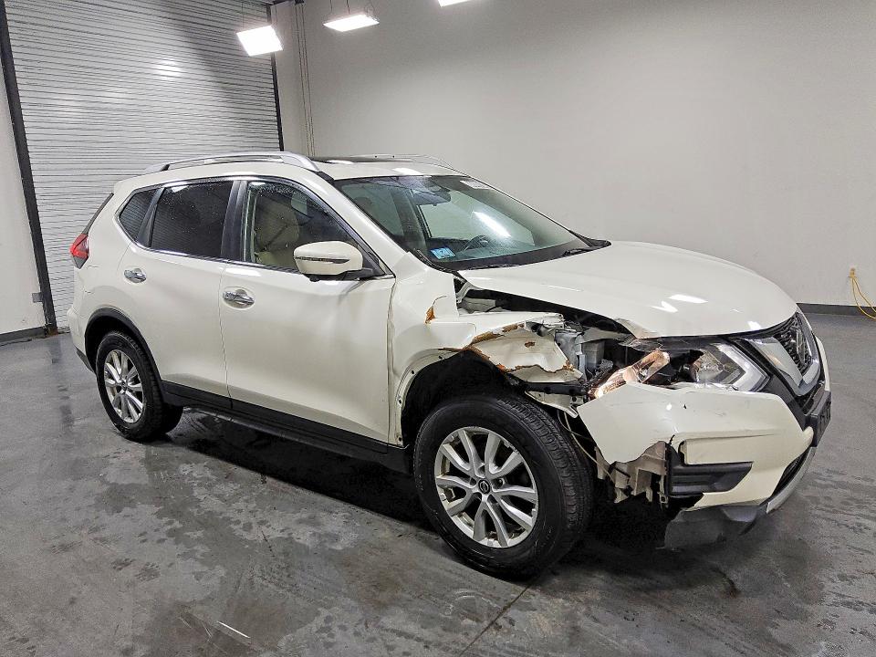 48467646 :رقم المزاد ، JN8AT2MV1JW344811 vin ، 2018 Nissan Rogue مزاد بيع