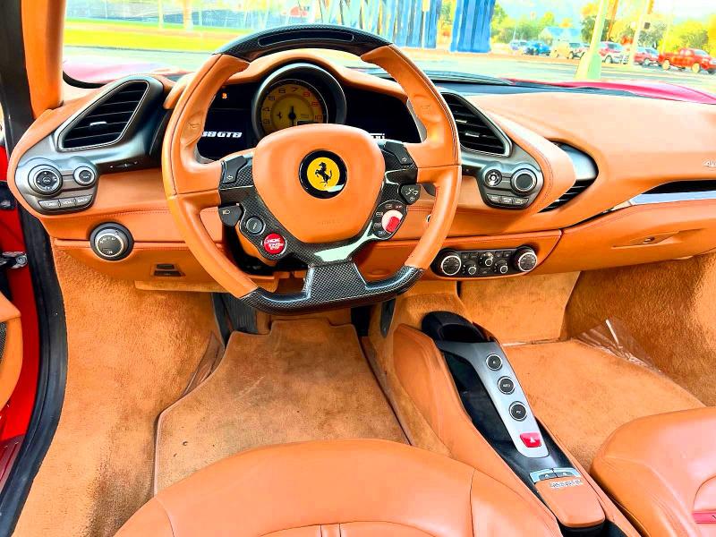 2016 Ferrari 488 Gtb მანქანა იყიდება აუქციონზე, vin: ZFF79ALA5G0214993, აუქციონის ნომერი: 50195736