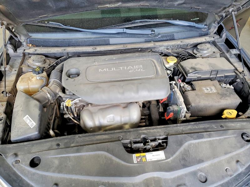 50304116 :رقم المزاد ، 1C3CCCAB3GN103114 vin ، 2016 Chrysler 200 مزاد بيع