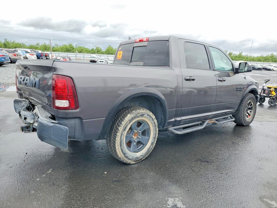 50451346 :رقم المزاد ، 1C6RR7YT8JS110313 vin ، 2018 Ram 1500 مزاد بيع