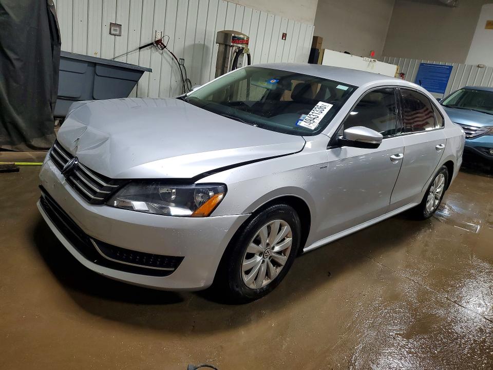 Продажа на аукционе авто 2015 Volkswagen Passat, vin: 1VWAS7A31FC051012, номер лота: 49431336