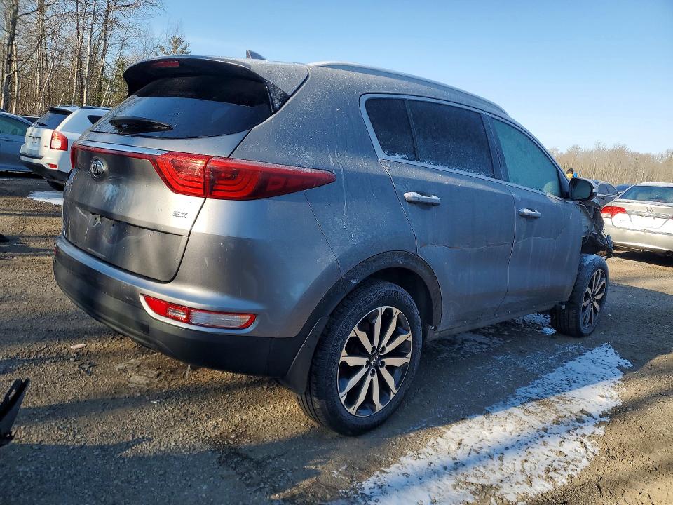 48792736 :رقم المزاد ، KNDPNCAC5H7057825 vin ، 2017 Kia Sportage مزاد بيع