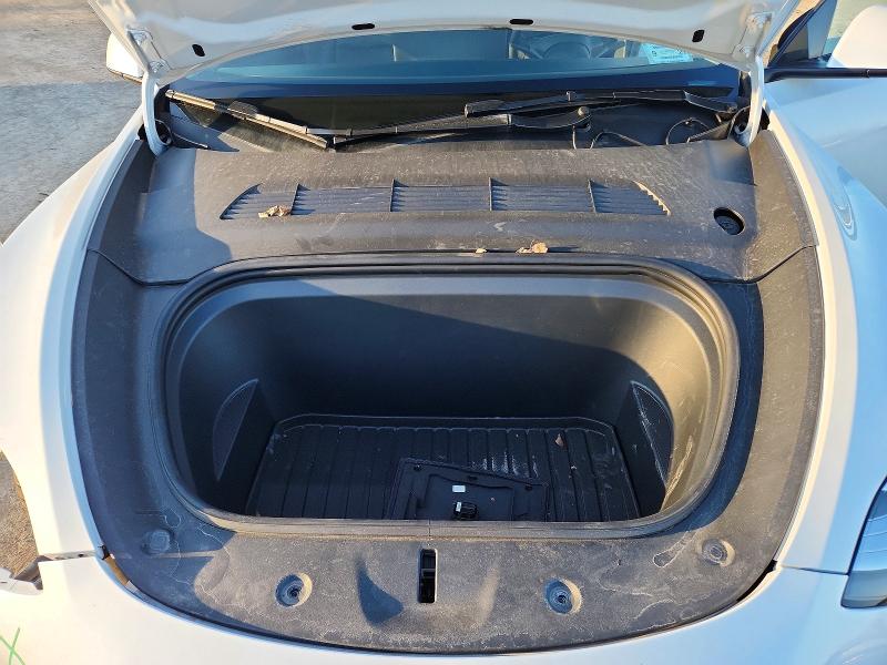 48339566 :رقم المزاد ، 5YJYGDEE0MF208770 vin ، 2021 Tesla Model Y مزاد بيع