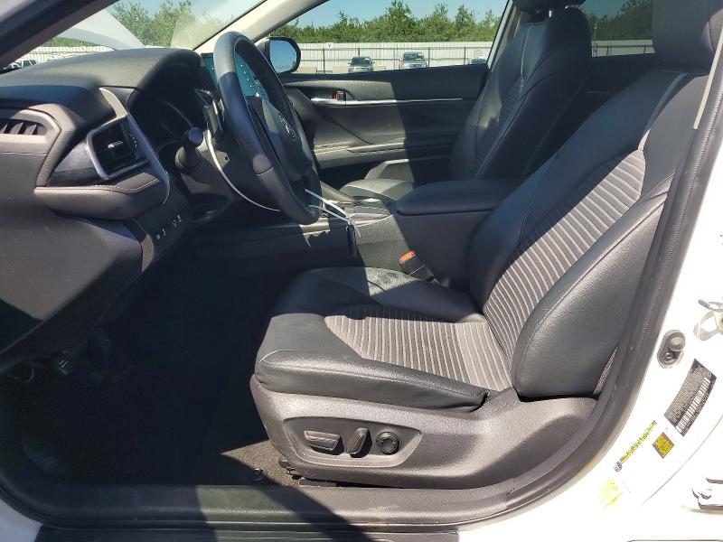 51664086 :رقم المزاد ، 4T1T11AK3MU497474 vin ، 2021 Toyota Camry مزاد بيع