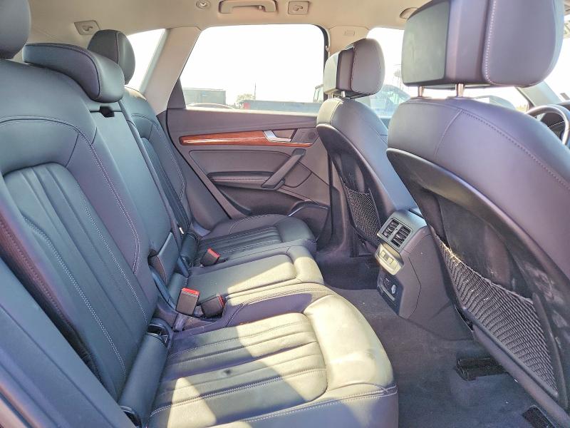 51358916 :رقم المزاد ، WA1EAAFY1N2116285 vin ، 2022 Audi Q5 مزاد بيع