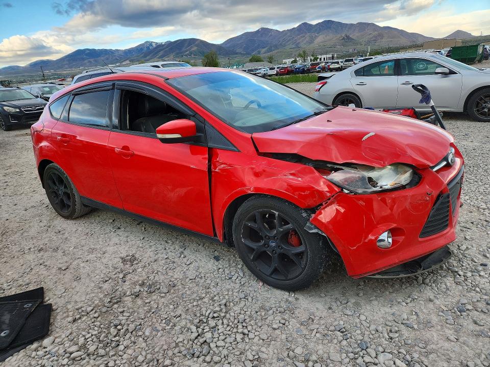 50937326 :رقم المزاد ، 1FADP3K28DL214080 vin ، 2013 Ford Focus مزاد بيع