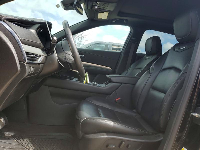 48951196 :رقم المزاد ، 1GYFZDR4XLF039834 vin ، 2020 Cadillac Xt4 مزاد بيع