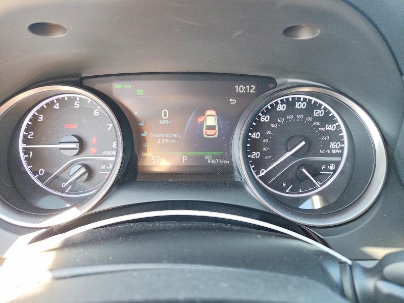 51890946 :رقم المزاد ، 4T1G11BK2NU054508 vin ، 2022 Toyota Camry مزاد بيع