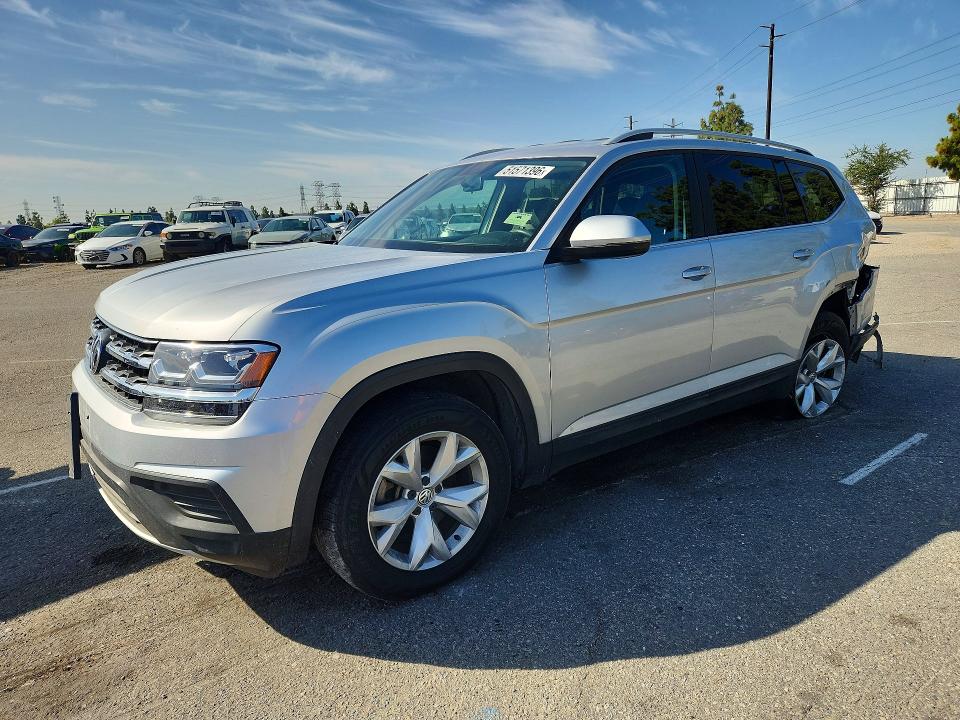 2018 Volkswagen Atlas მანქანა იყიდება აუქციონზე, vin: 1V2AR2CA9JC552900, აუქციონის ნომერი: 51571396