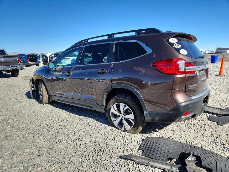 51326316 :رقم المزاد ، 4S4WMAFD9M3400783 vin ، 2021 Subaru Ascent مزاد بيع