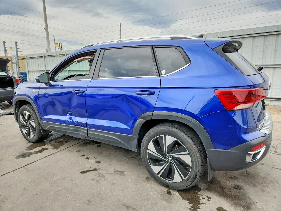 49050536 :رقم المزاد ، 3VVUX7B29RM049360 vin ، 2024 Volkswagen Taos مزاد بيع