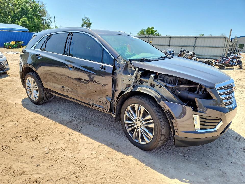 51136826 :رقم المزاد ، 1GYKNCRS3HZ189695 vin ، 2017 Cadillac Xt5 مزاد بيع
