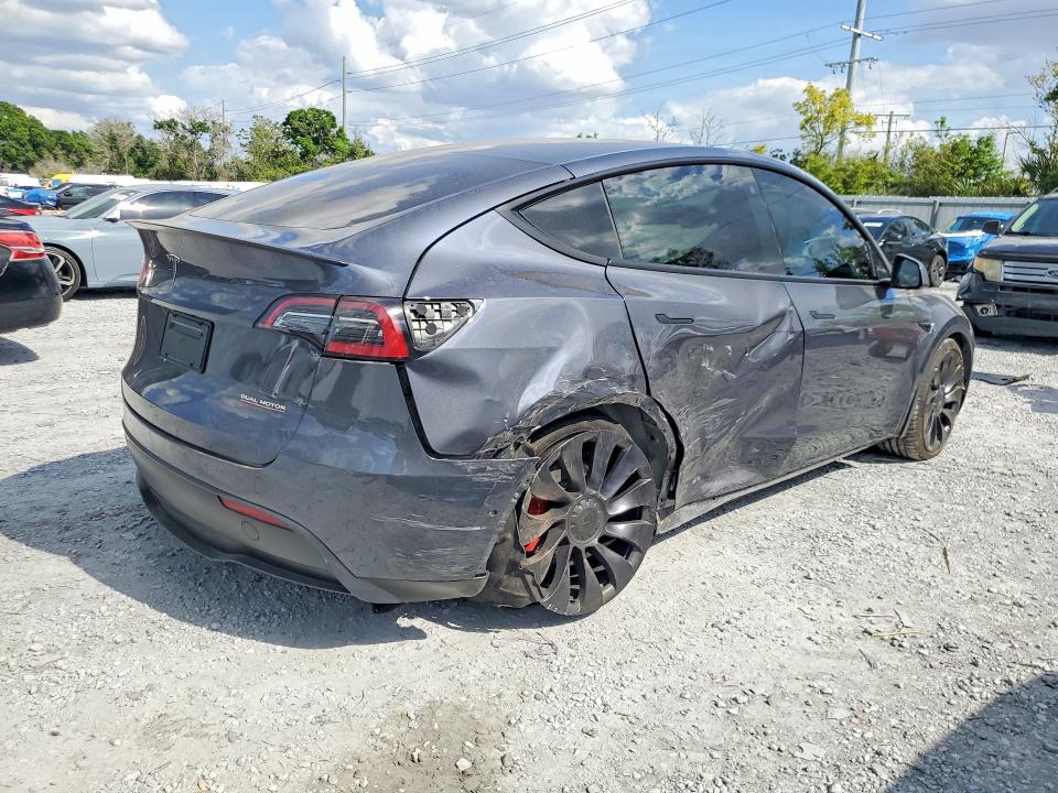 Продажа на аукционе авто 2022 Tesla Model Y, vin: 7SAYGDEFXNF465769, номер лота: 48439766
