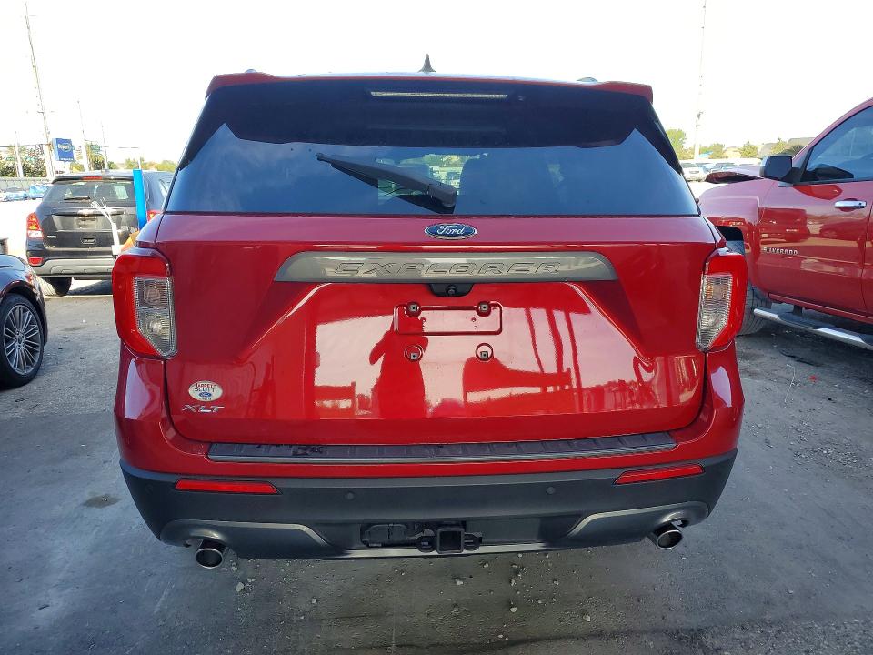 Продаж на аукціоні авто 2022 Ford Explorer, vin: 1FMSK7DH6NGB57165, номер лоту: 49247776