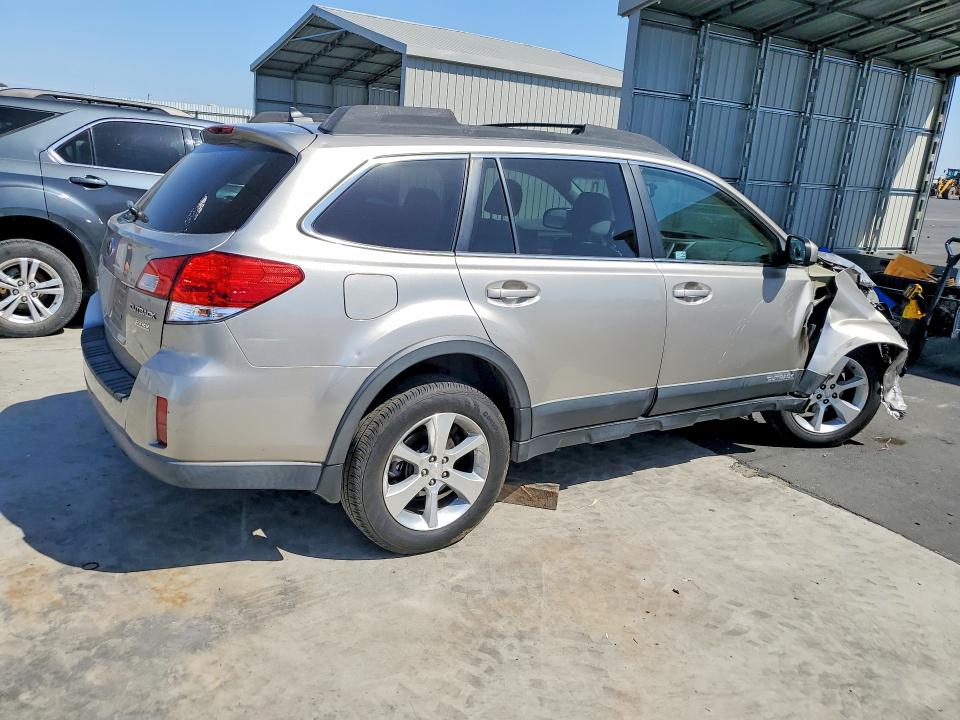 Продажа на аукционе авто 2014 Subaru Outback, vin: 4S4BRBMC2E3286577, номер лота: 50352466