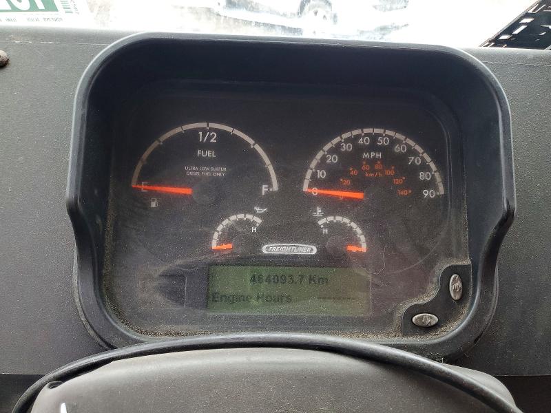 Продажа на аукционе авто 2010 Freightliner Chassis, vin: 4UZAAPDUXACAS5512, номер лота: 49288746