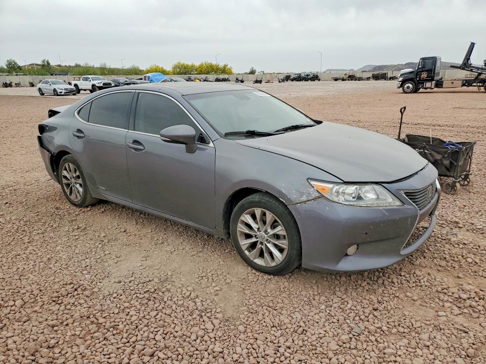 Продажа на аукционе авто 2013 Lexus Es, vin: JTHBW1GG9D2034687, номер лота: 48022566