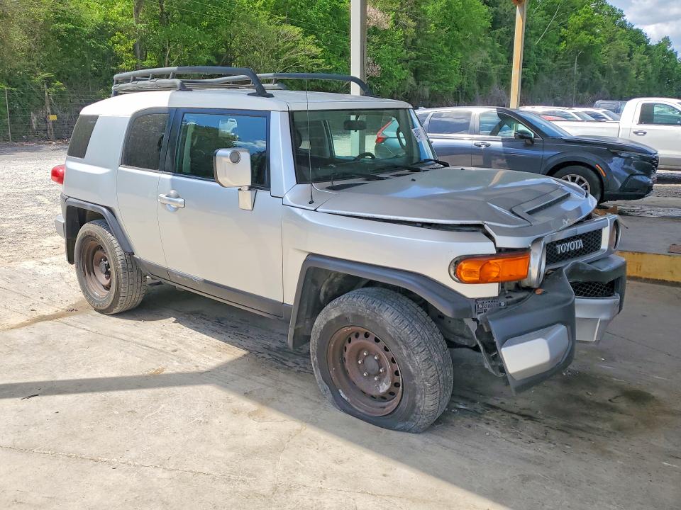 2007 Toyota Fj Cruiser მანქანა იყიდება აუქციონზე, vin: JTEBU11F270073950, აუქციონის ნომერი: 49950356