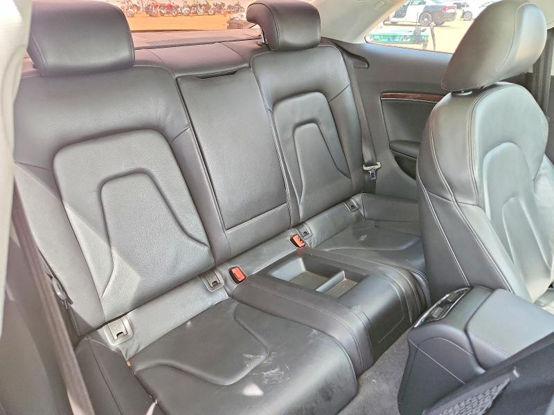 2010 Audi A5 მანქანა იყიდება აუქციონზე, vin: WAUCKAFR3AA074833, აუქციონის ნომერი: 49912986
