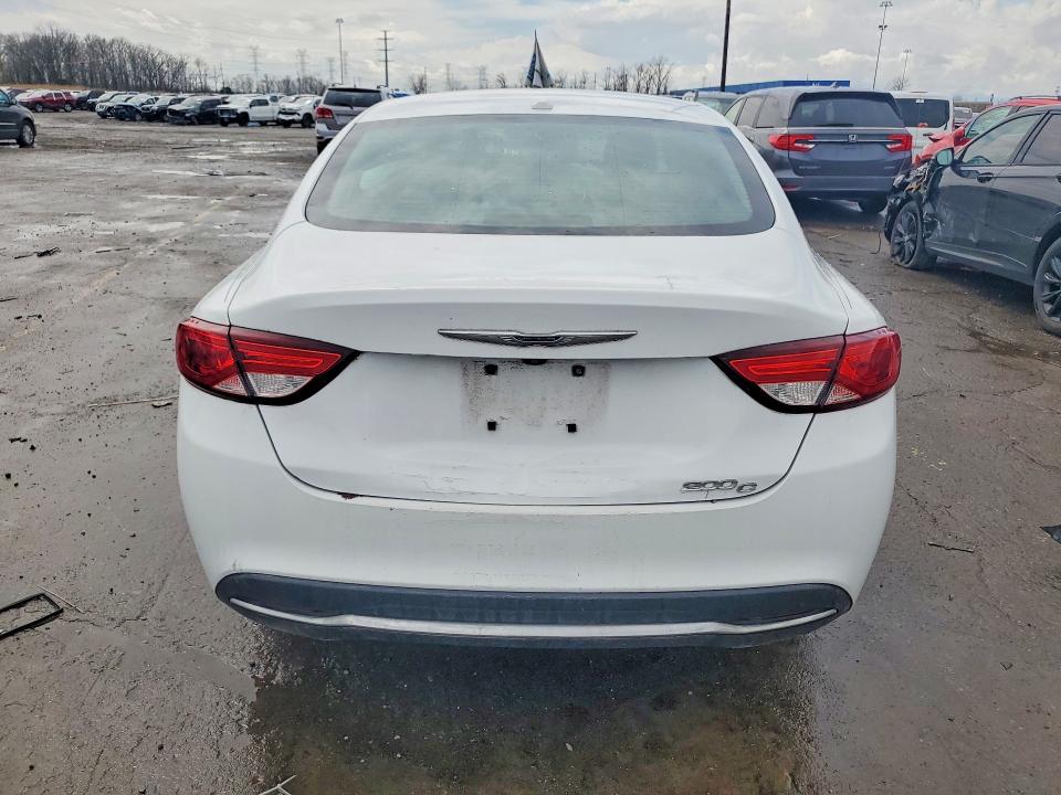 2015 Chrysler 200 მანქანა იყიდება აუქციონზე, vin: 1C3CCCCB8FN729642, აუქციონის ნომერი: 50185366