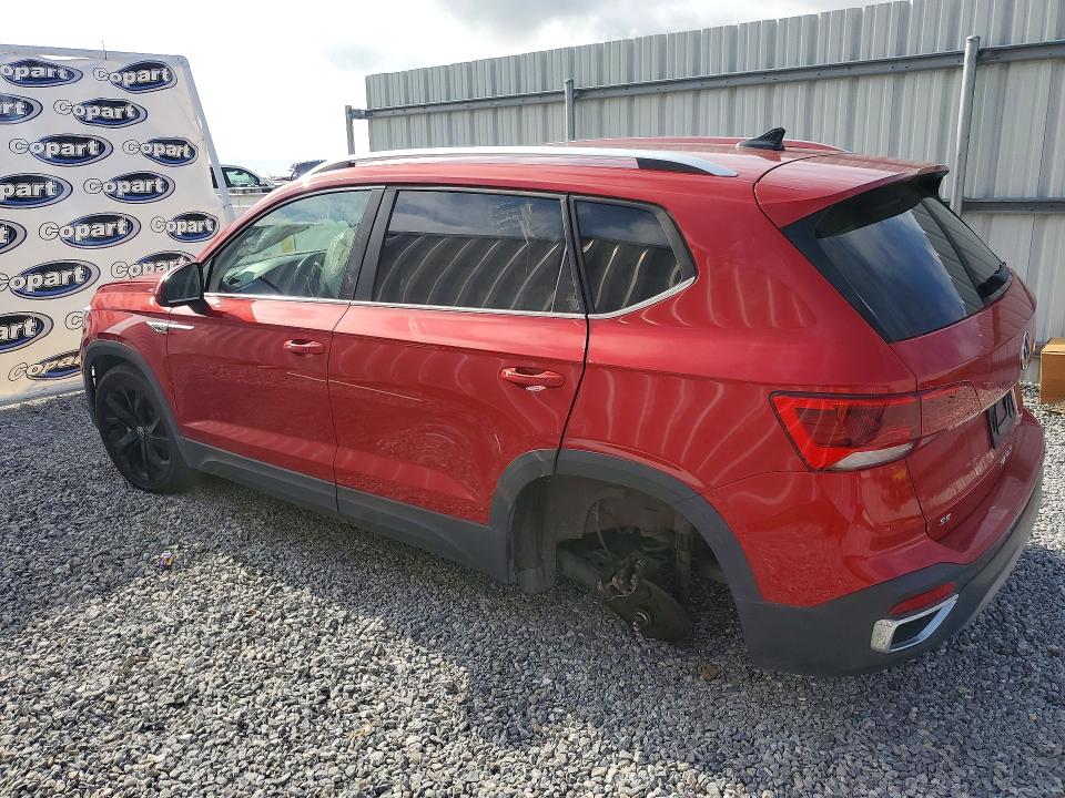 50700716 :رقم المزاد ، 3VVSX7B24NM085121 vin ، 2022 Volkswagen Taos مزاد بيع