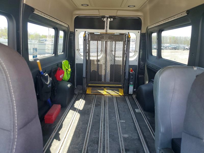 52972926 :رقم المزاد ، 3C6TRVPG8FE518786 vin ، 2015 Ram Promaster 1500 مزاد بيع