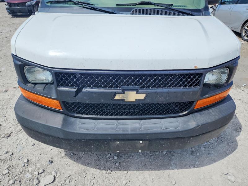 50322226 :رقم المزاد ، 1GCWGAFF7G1132894 vin ، 2016 Chev Express مزاد بيع