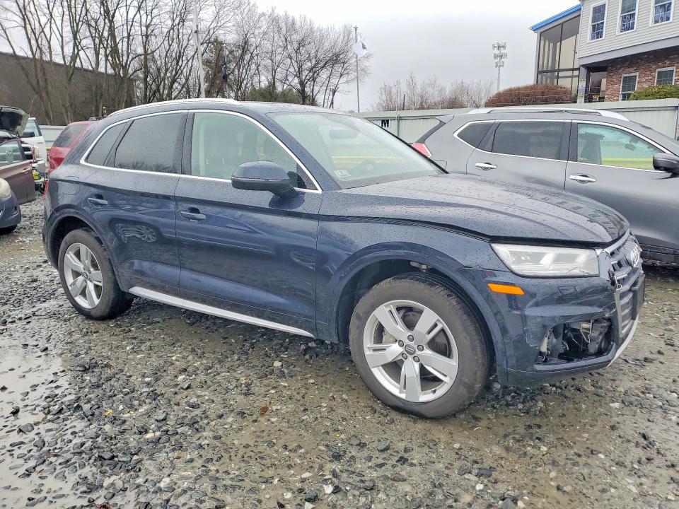 47960096 :رقم المزاد ، WA1CNBFY1K2053671 vin ، 2019 Audi Q5 مزاد بيع