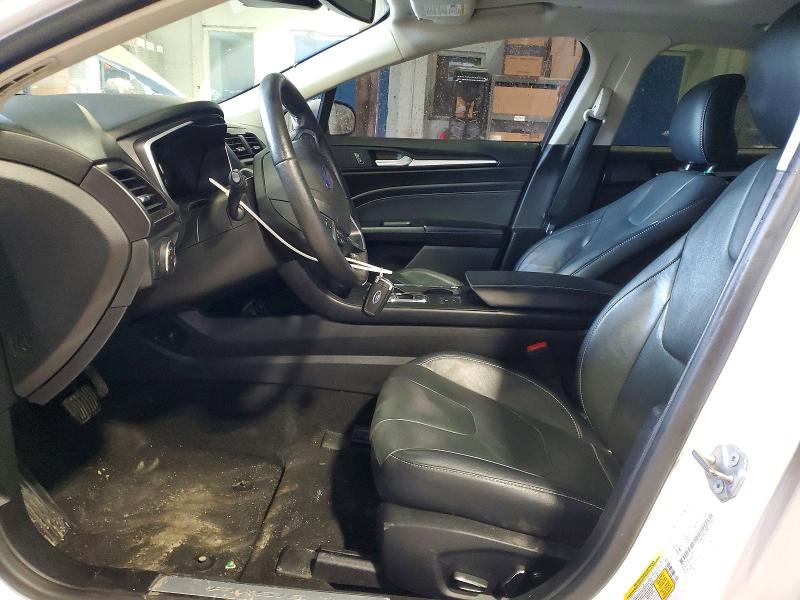 45629566 :رقم المزاد ، 3FA6P0RU9KR244007 vin ، 2019 Ford Fusion مزاد بيع