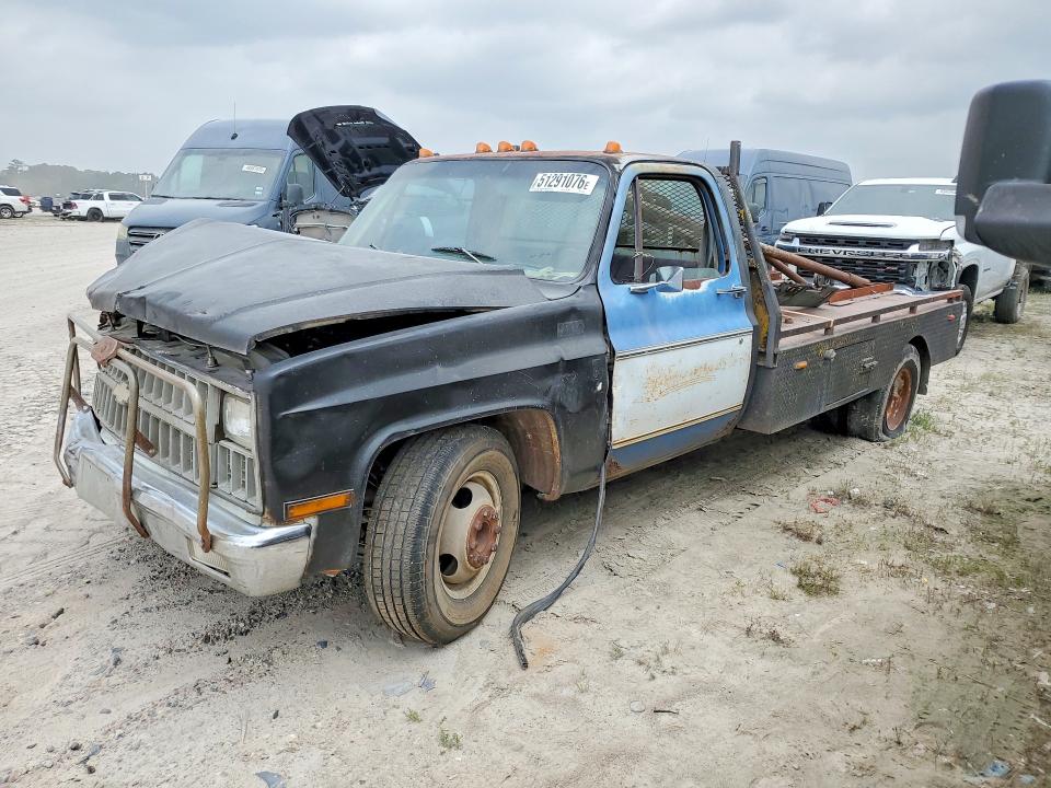 Aukcja sprzedaży 1981 Chev C30, vin: 1GBHC34M2BV125956, numer aukcji: 51291076
