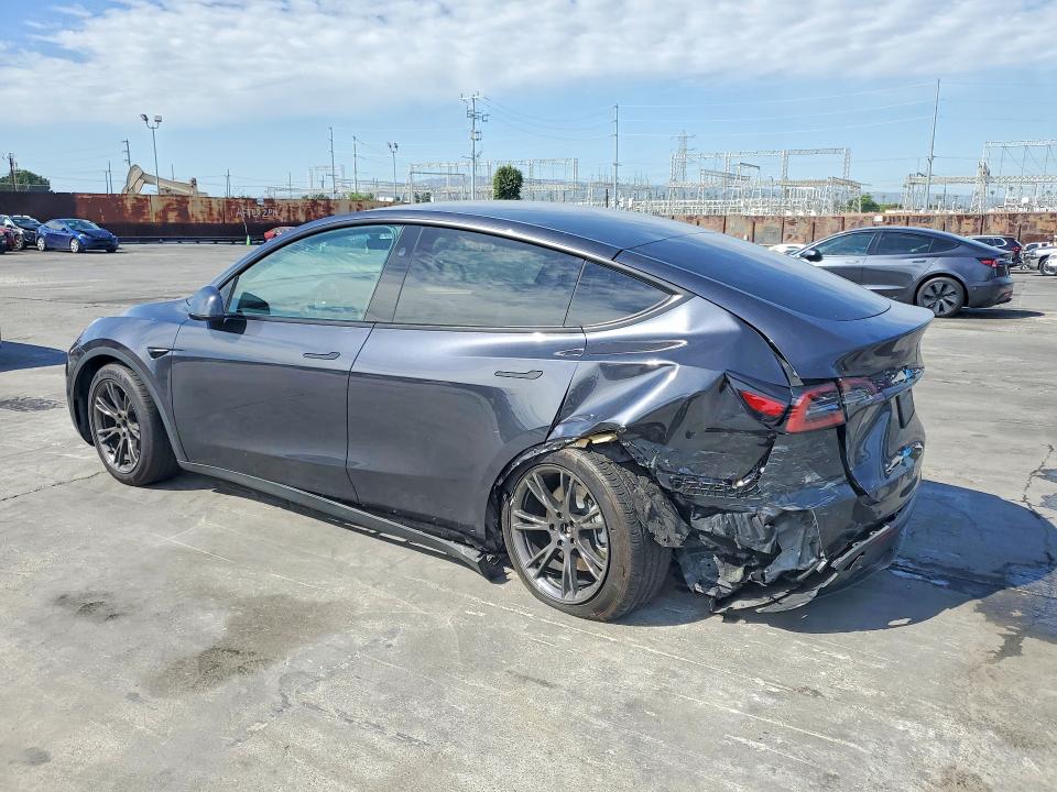 48802016 :رقم المزاد ، 7SAYGDEE2RF130356 vin ، 2024 Tesla Model Y مزاد بيع