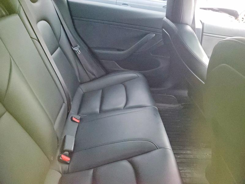 49260306 :رقم المزاد ، 5YJ3E1EA2KF422569 vin ، 2019 Tesla Model 3 مزاد بيع