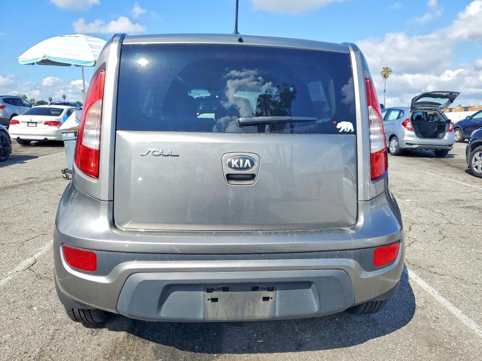 Продажа на аукционе авто 2013 Kia Soul, vin: KNDJT2A5XD7563765, номер лота: 47962216