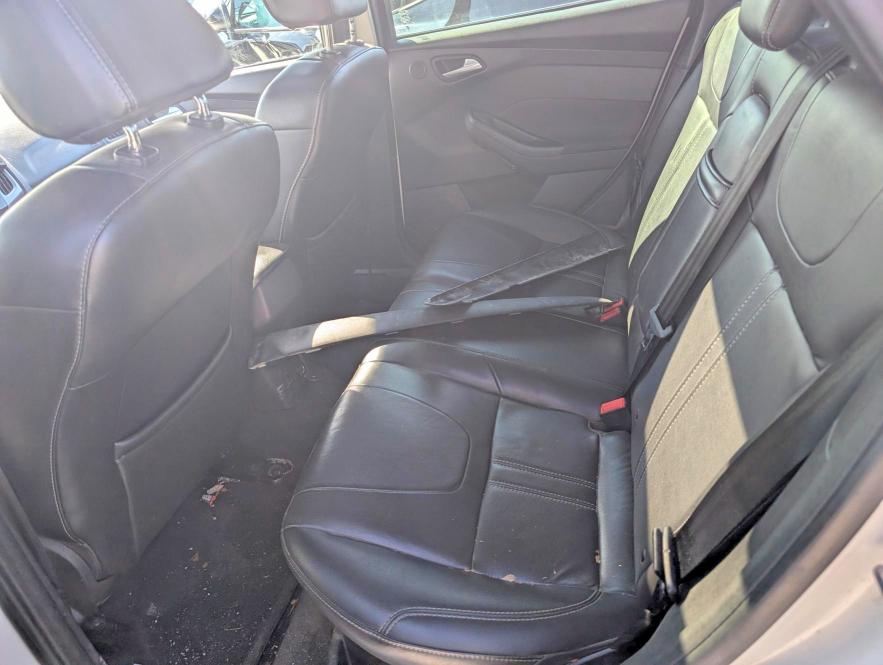 49127456 :رقم المزاد ، 1FADP3J29DL101224 vin ، 2013 Ford Focus مزاد بيع