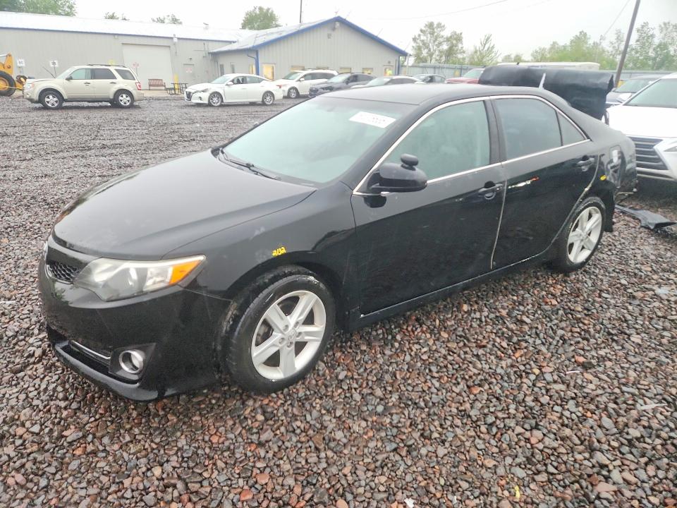 2014 Toyota Camry მანქანა იყიდება აუქციონზე, vin: 4T1BF1FK9EU758582, აუქციონის ნომერი: 51078636