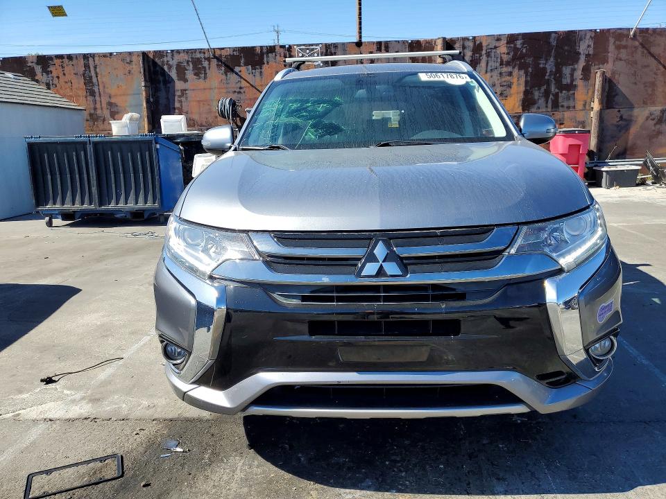 Продажа на аукционе авто 2018 Mitsubishi Outlander, vin: JA4J24A57JZ031561, номер лота: 50617876
