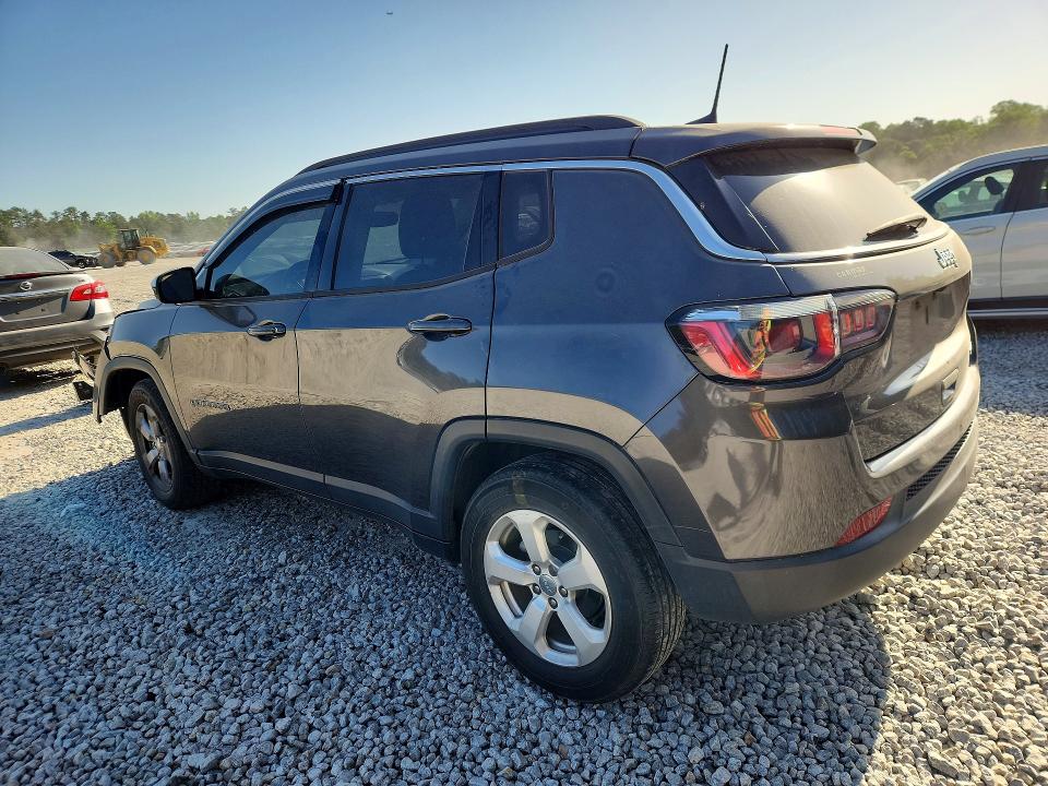 50425296 :رقم المزاد ، 3C4NJCBB7JT327695 vin ، 2018 Jeep Compass مزاد بيع