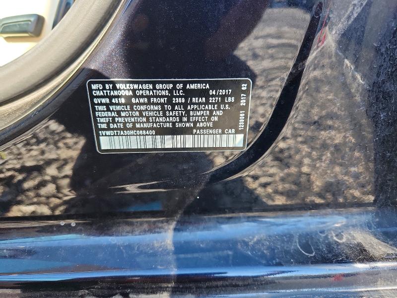 51803566 :رقم المزاد ، 1VWDT7A30HC068400 vin ، 2017 Volkswagen Passat مزاد بيع