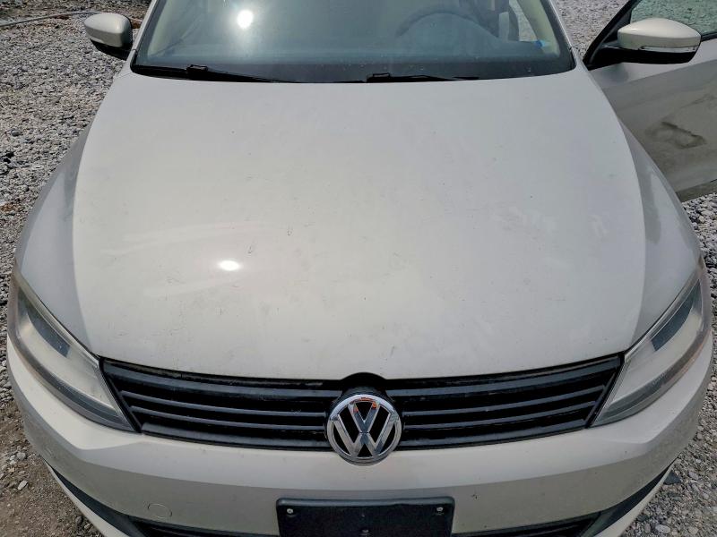 51869746 :رقم المزاد ، 3VWDX7AJ7BM133249 vin ، 2011 Volkswagen Jetta مزاد بيع