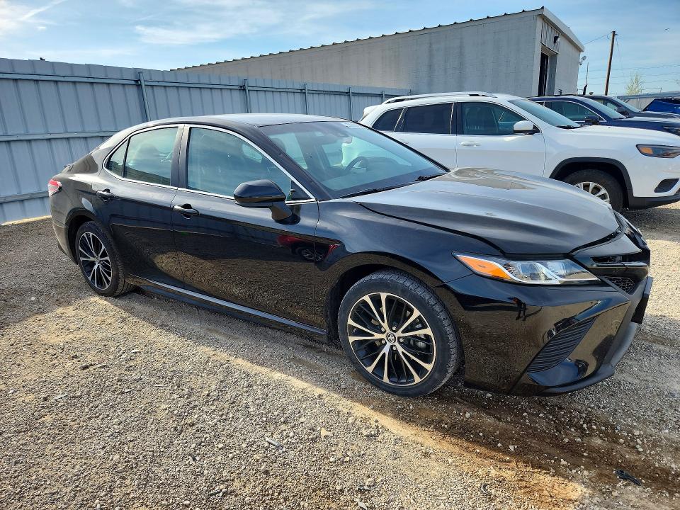 Aukcja sprzedaży 2018 Toyota Camry, vin: 4T1B11HK7JU617399, numer aukcji: 50366056