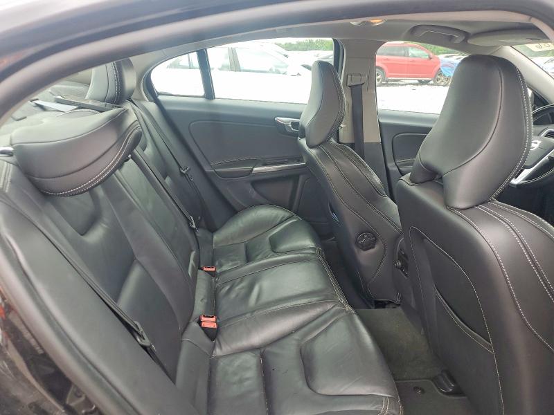 2014 Volvo S60 მანქანა იყიდება აუქციონზე, vin: YV1612FH0E1282135, აუქციონის ნომერი: 51944386